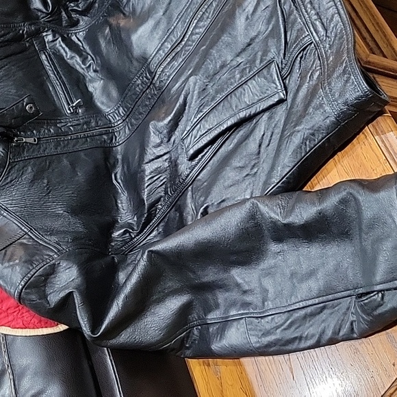 R & O Leather Jacket - Picture 3 of 6